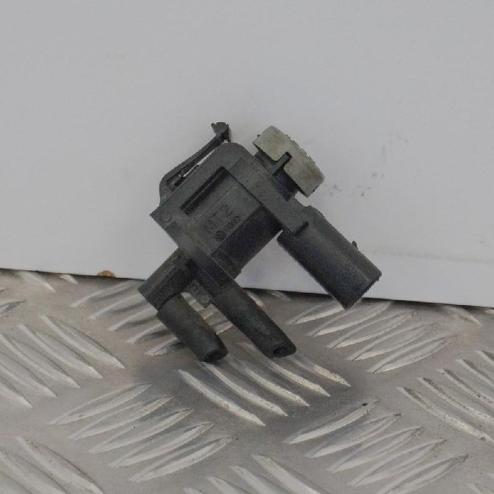 VW PASSAT Variant B6 3C5 2010 OEM: 1K0906283A SKU: 2389321