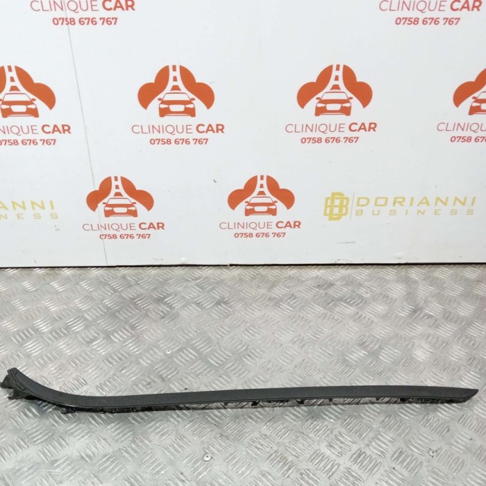 Ornament Stanga Parbriz Bmw X2 F39 2017-2023
