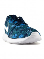 Nike Roshe One Print Premium 833620-410 foto