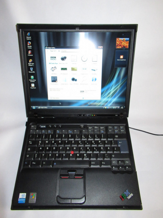 IBM ThinkPad R52 laptop colectie