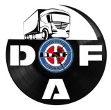 Ceas de perete decorativ realizat din disc de vinil, Model Camion DAF / TIR, Negru, 30 cm