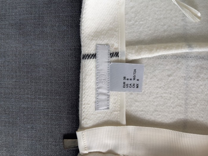 Fusta H&amp;M ca noua