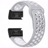 Cumpara ieftin Curea ceas Smartwatch Garmin Fenix 7 / 6 / 5 Plus / 5, 22 mm iUni Silicon Sport Gri-Alb