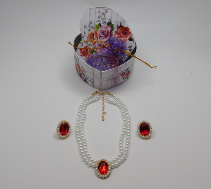 Set colier, cercei placat cu aur de 14K din perle artificiale cu imitație de pietre prețioase culoare rosu