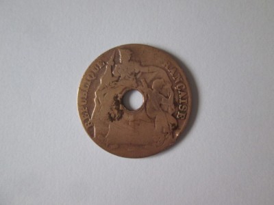 Indochina Franceza 1 Cent 1922 an rar in stare slaba foto