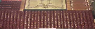 The new Encyclopedia Britannica foto