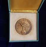 Medalie 1972 IEFS , Institutul de ed. fizica si sport , aniversara .