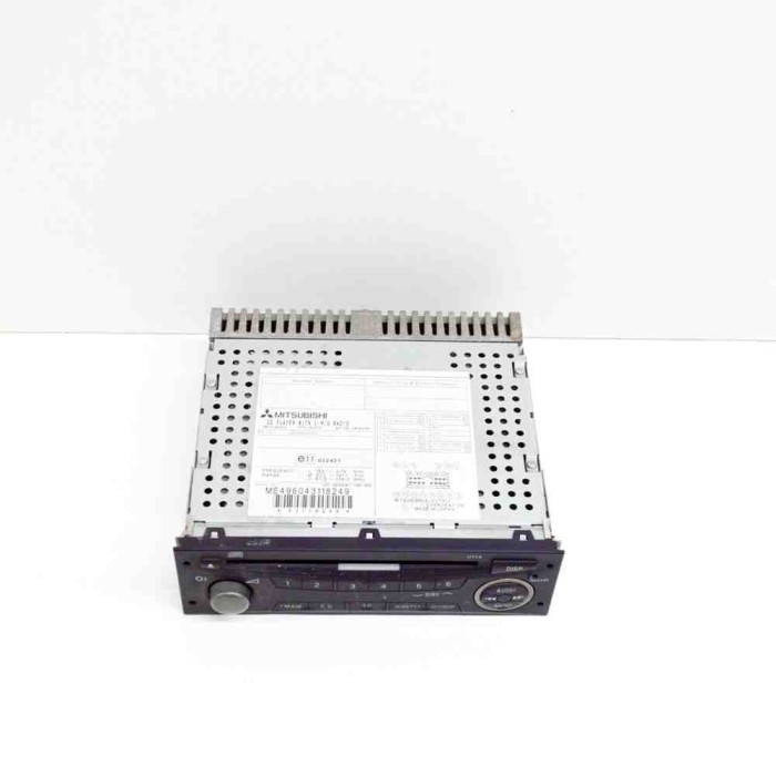 Unitate radio CD MITSUBISHI GRANDIS NA_W 2004 OEM: MZ313063,DY-2E54WT-DB-WS,E11022421