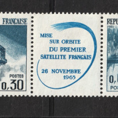 Timbre Franţa, 1966 | Primul satelit francez - Cosmos | MNH | aph