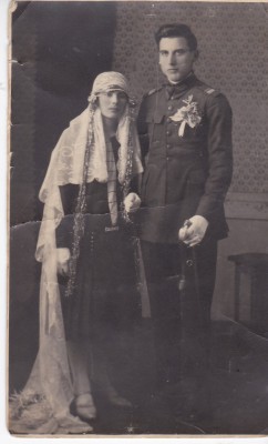 AMS @ - FOTO PERIOADA INTERBELICA DOROHOI, SERGENT MAJOR, ȚINUTĂ DE PARADĂ foto