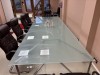 Vand Mobila Second Hand Vila: Masa Sticla 4m, 5 Scaune Piele Ecologica, Birou Elegant, Dormitor Complet