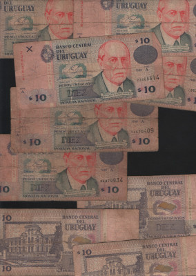 Uruguay 10 pesos 1998 circulate VG-F pret pe bucata foto