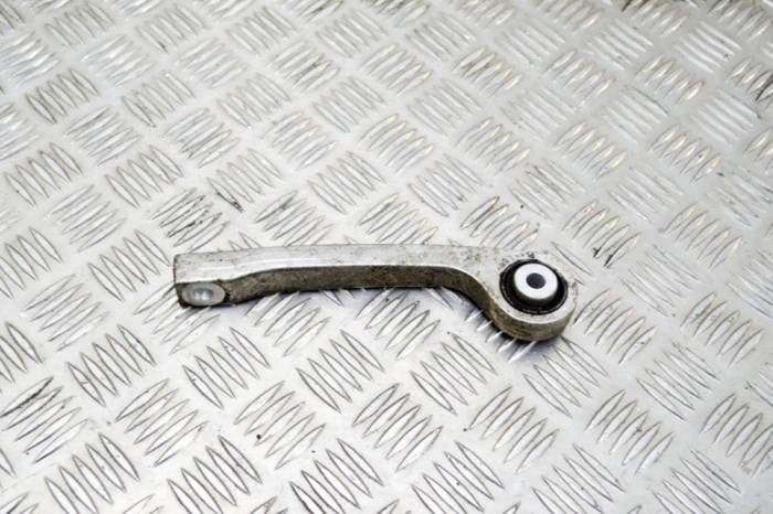Bieleta stabilizatoare st&acirc;nga spate AUDI A4 Allroad 8WH, B9 2017 OEM: 8W0505465B 13701155