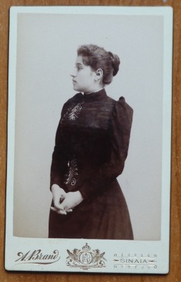 Foto pe carton de sec. 19 , Alfred Brandt , Sinaia , Doamna din inalta societate foto