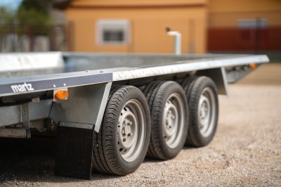 Remorci Martz BAU pentru utilaje de la 1,8 t p&amp;acirc;nă la 3,5 t, 1 - 3 axe foto