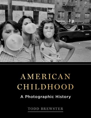 American Childhood: A Photographic History foto