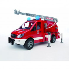 Masina de pompieri Mercedes Benz Sprinter cu scara, pompa de apa si sirena Bruder foto