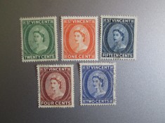 ST.VINCENT SERIE STAMPILAT/NESTAMPILAT=200