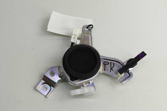 Difuzor ușă st&acirc;nga față LEXUS RX _L1_ 2013 OEM: 86160-0WL40 29638020