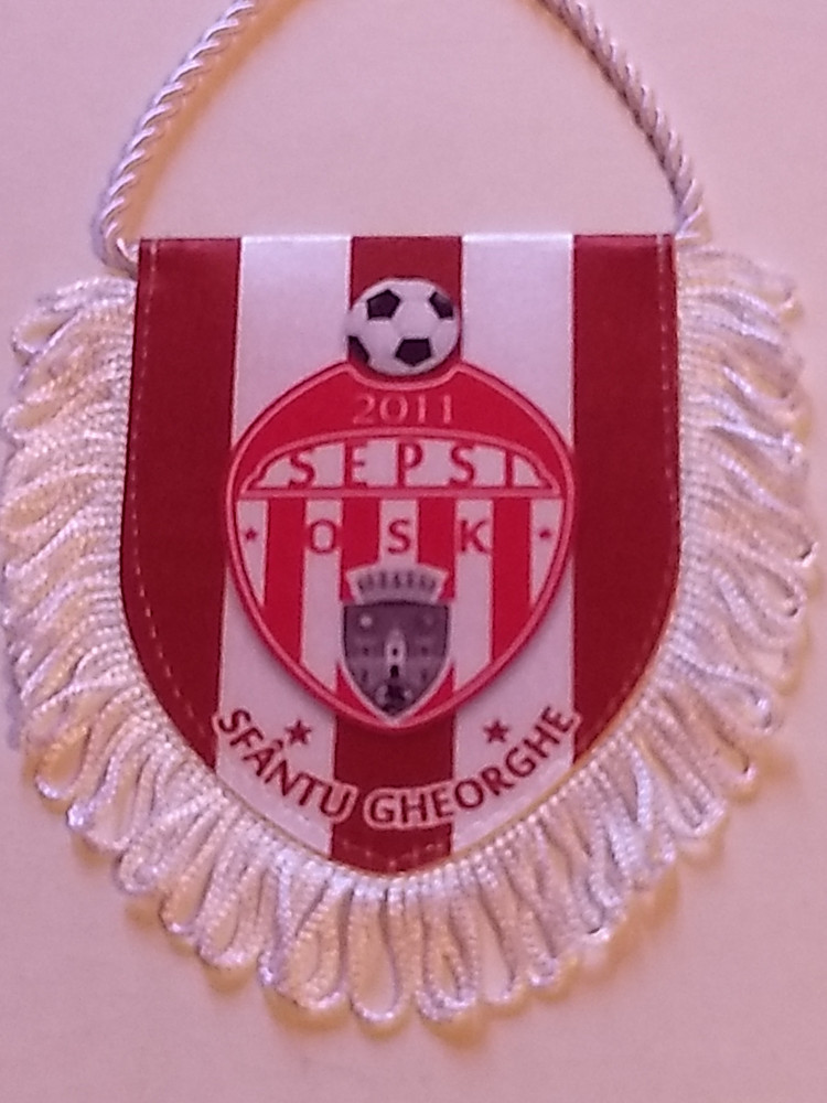 Fanion fotbal - SEPSI SFANTU GHEORGHE | arhiva Okazii.ro