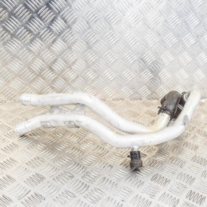 Furtun AUDI A4 8W2, B9 2016 OEM: 04E121151E04E1211771J0121324 | 4143492