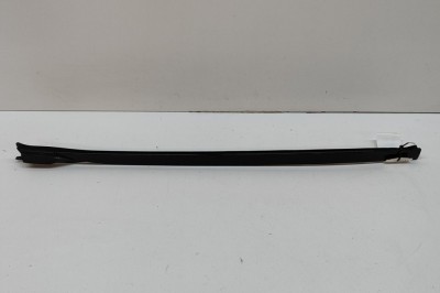 Ornament vertical parbriz st&amp;acirc;nga BMW X5 G05 2018 OEM: 7463527 | 25411128 foto