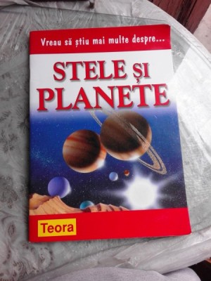 STELE SI PLANETE - ROBIN KERROD foto