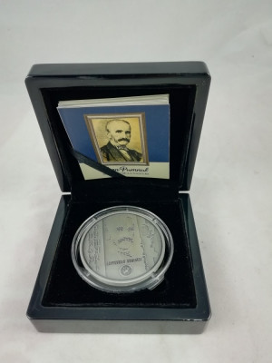 Medalie aniversară Aron Pumnul - argint profesor Mihai Eminescu foto