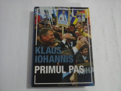PRIMUL PAS - KLAUS IOHANNIS foto