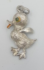 Superb pandantiv vintage din argint si email model haios ratusca