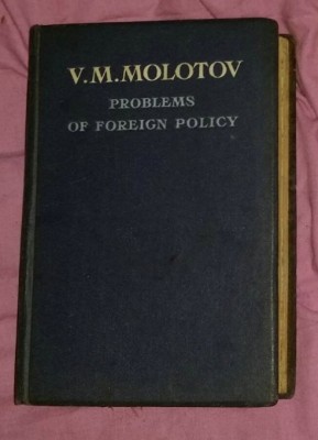 V. M. Molotov - Problems of foreign policy (1949) foto