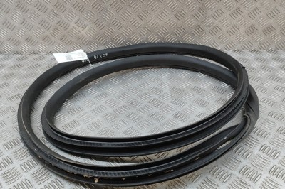 Garnitura ușă dreapta spate JAGUAR I-PACE X590 2020 OEM: J9D3-253A10-A | 28099125 foto