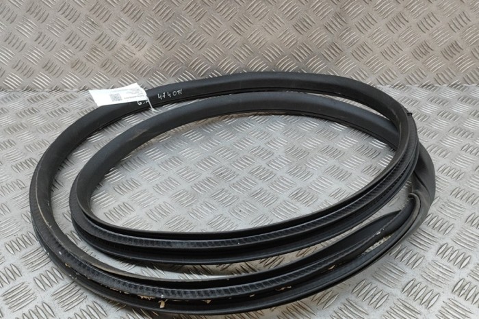 Garnitura ușă dreapta spate JAGUAR I-PACE X590 2020 OEM: J9D3-253A10-A | 28099125
