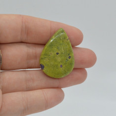 Cabochon stichtit atlansit 33x23x6mm a13