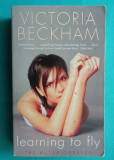 Victoria Beckham &ndash; Learning to fly Autobiography