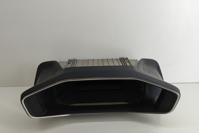 Ceas de bord PEUGEOT 2008 II 2021 OEM: 9842710180 28131381