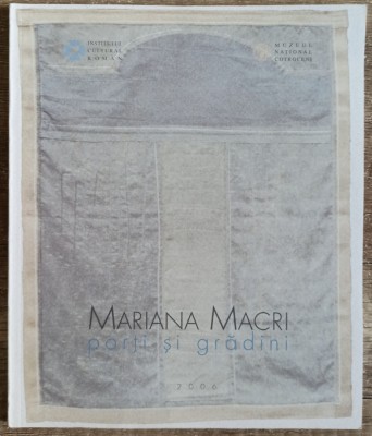 Mariana Macri, porti si gradini// 2006 foto