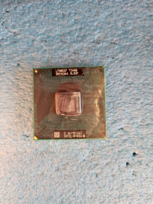 procesor laptop INTEL T3400 2,16/1M/667 foto