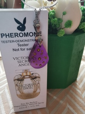 set parfum si lantisor foto