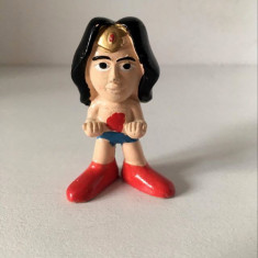 * Figurina Wonder Woman, din praf ceramic, 6cm, colectie