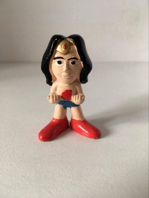 * Figurina Wonder Woman, din praf ceramic, 6cm, colectie foto