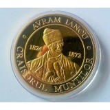 Medalie de Colec?ie &bdquo;Avram Iancu ?i Horea &ndash; Simbolurile Libert??ii&rdquo; &ndash; 40mm, Aurie &icirc;n Capsul? de Acryl