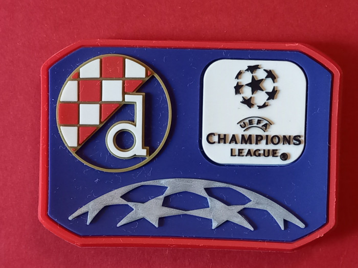 Magnet (frigider) fotbal - DINAMO ZAGREB (Croatia) Champions League