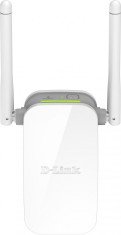 RANGE EXTENDER D-LINK wireless 300Mbps, 1 port 10/100Mbps, 2 antene externe, 2.4GHz, &quot;DAP-1325&quot;/45505976 (timbru verde 2 lei)