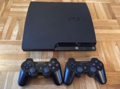 PS3 slim MODAT cu 2 manete + GTA 5, FIFA 19, Minecraft 40 jocuri foto