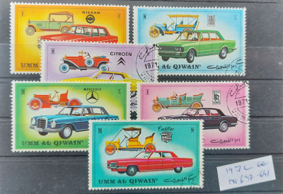 TS22 - Timbre serie Umm al Qiwain - auto - autoturims epoca 1972 foto