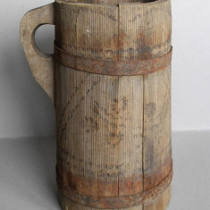Cofă taraneasca pentru apa 34cm, lemn cu ornamente, vechime 100 ani