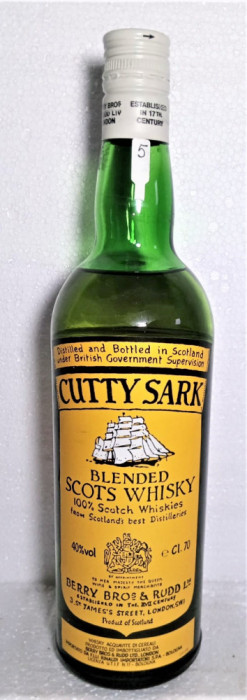 LOT W A5 -WHISKY CUTTY SARK, BLENDED 100%SCOTCH, cL.70 GR, 40, ANI 90/2000