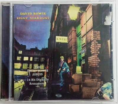 David Bowie &amp;ndash; The Rise And Fall Of Ziggy Stardust And The Spiders From Mars VG+/VG+ cd muzica rock glam EMI EU 1999 foto