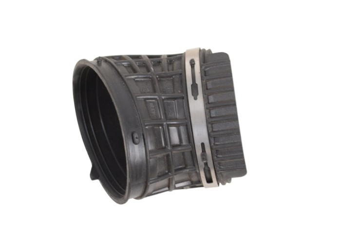 Furtun de admisie aer - p&acirc;nă la filtrul de aer BMW X5 G05 2020 OEM: 13718091473,8091473 25977119